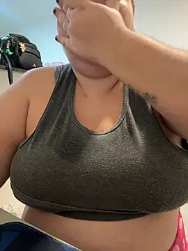 carola hotwife online show from 06-30-26, 08:43