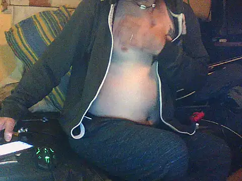 Snapshot of tus_ordenes_mis_deseos chatting on 06-07-26, 03:10 tus ordenes mis deseos online show from 06-07-26, 03:10