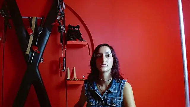 Snapshot of Ambar_Roux_ chatting on 03-19-25, 09:28 Ambar Roux online show from 03-19-25, 09:28