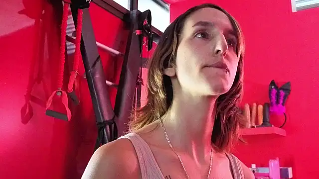 Ambar Roux  online show from 04-11-26, 03:16