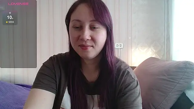 KellyCrystall online show from 12-14-24, 05:40