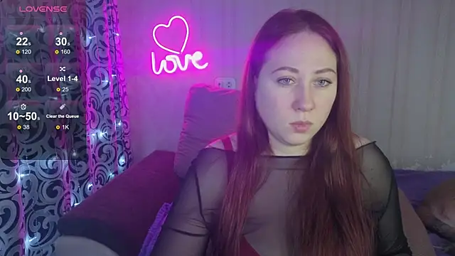 Snapshot of KellyCrystall chatting on 12-19-25, 08:32 KellyCrystall online show from 12-19-25, 08:32