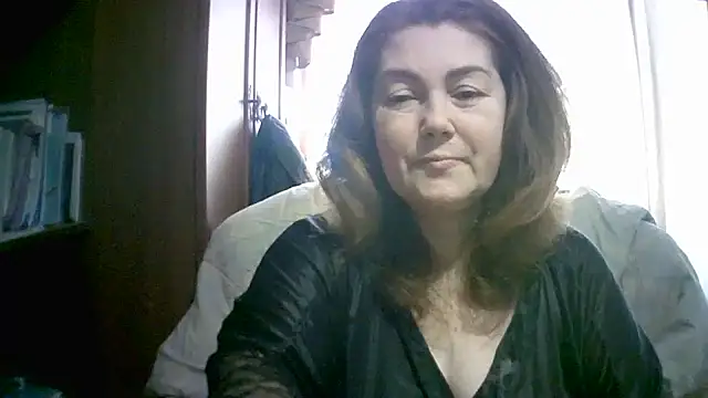 Madame-Butterfly online show from 11-15-25, 06:55