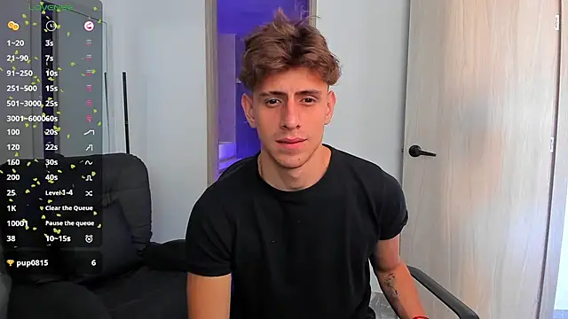 Snapshot of Jasperjoness chatting on 01-15-25, 09:41 Jasperjoness online show from 01-15-25, 09:41