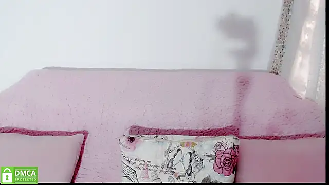 Snapshot of mariana_katto chatting on 11-12-25, 05:57 mariana katto online show from 11-12-25, 05:57