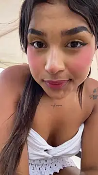 Snapshot of Mariangel_11 chatting on 04-18-26, 07:07 Mariangel 11 online show from 04-18-26, 07:07