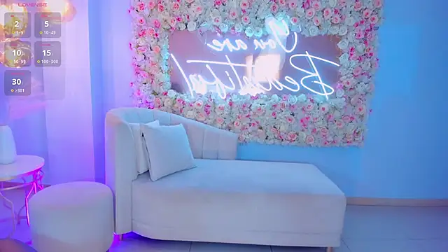 ValeriaRoldanX online show from 02-04-25, 06:25