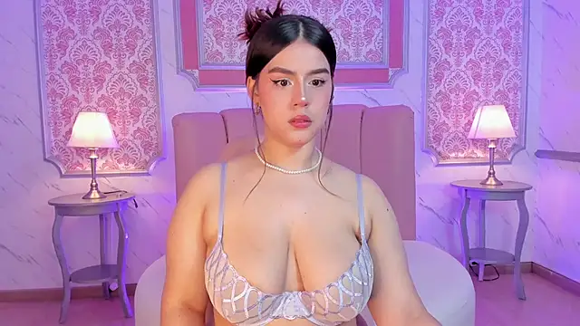 Miamontoya online show from 02-28-25, 01:14