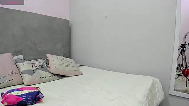 KIMAPRIL online show from 02-23-26, 08:50