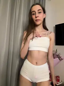 HellPeach online show from 02-03-25, 06:39