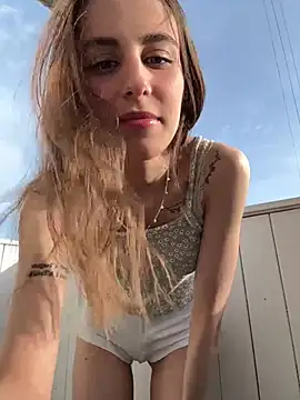 HellPeach online show from 03-15-25, 01:40