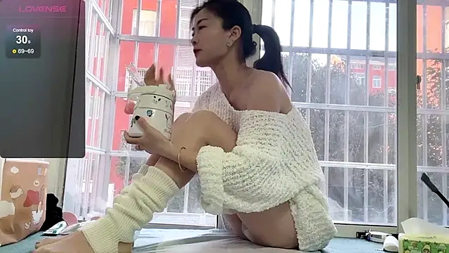 QianF-666 online show from 01-09-25, 12:46