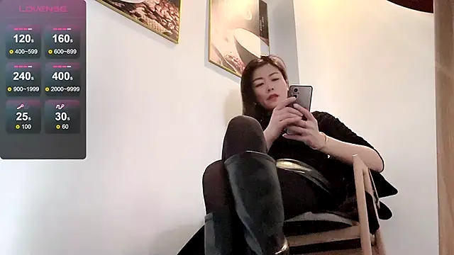 QianF-666 online show from 01-24-25, 02:08