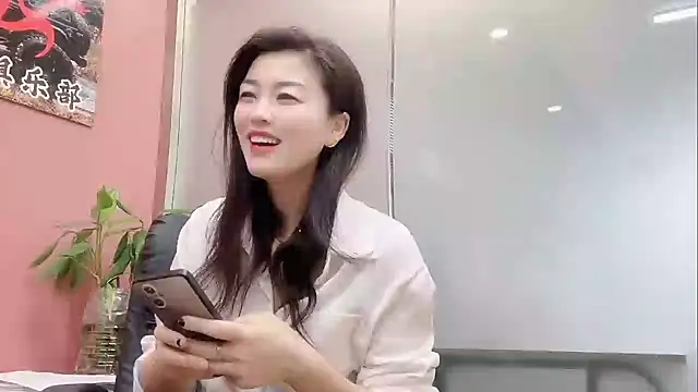 QianF-666 online show from 11-07-25, 04:23