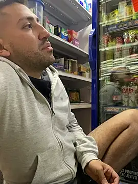 JuanZapata33 online show from 02-25-26, 11:03