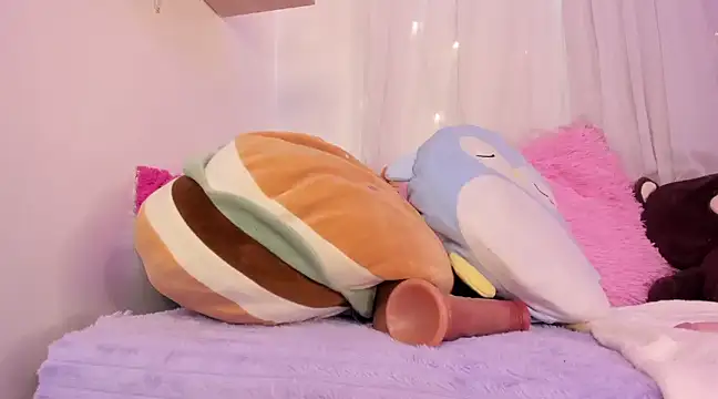 Hannie ws online show from 02-13-25, 03:46