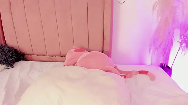 CamiloDoumit online show from 09-19-25, 05:24