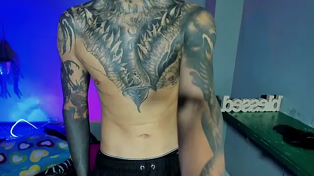 Travistanner 28 online show from 09-19-25, 04:51