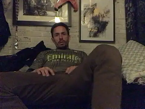 Snapshot of Gman143187 chatting on 12-10-24, 10:06 Gman143187 online show from 12-10-24, 10:06