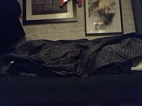 Snapshot of Gman143187 chatting on 12-19-24, 07:29 Gman143187 online show from 12-19-24, 07:29