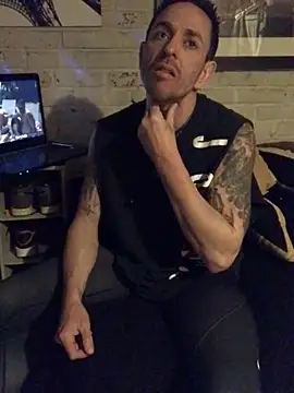 Snapshot of Gman143187 chatting on 01-30-25, 08:01 Gman143187 online show from 01-30-25, 08:01