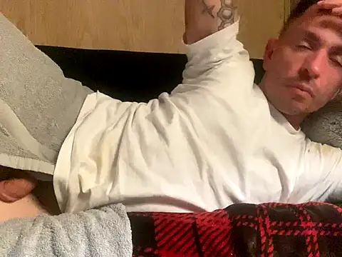 Snapshot of Gman143187 chatting on 09-11-25, 09:42 Gman143187 online show from 09-11-25, 09:42