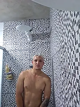 Snapshot of VibratedPoaching chatting on 11-30-25, 12:03 VibratedPoaching online show from 11-30-25, 12:03