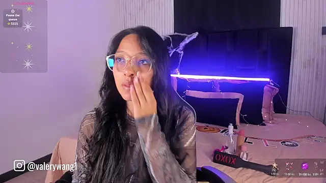 Valery wang online show from 10-07-25, 11:40