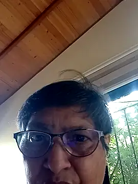 florecita69 online show from 02-17-25, 09:08