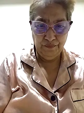 florecita69 online show from 02-26-26, 02:21