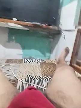 estuker22 online show from 10-16-25, 04:57