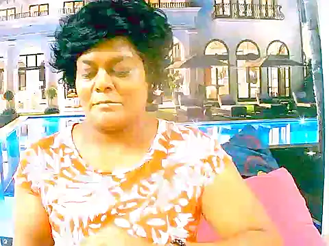 indianCherryPie online show from 02-14-25, 06:23