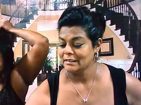 indianCherryPie online show from 10-13-25, 06:41