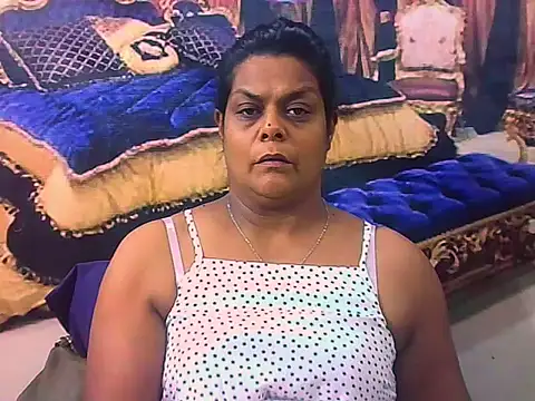 indianCherryPie online show from 02-12-26, 05:13