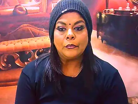 Snapshot of indianCherryPie chatting on 06-04-26, 05:13 indianCherryPie online show from 06-04-26, 05:13