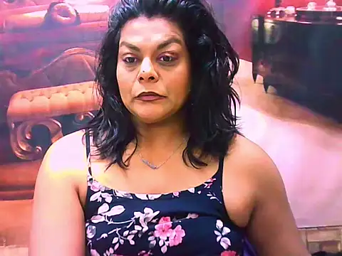 Snapshot of indianCherryPie chatting on 06-17-26, 05:21 indianCherryPie online show from 06-17-26, 05:21