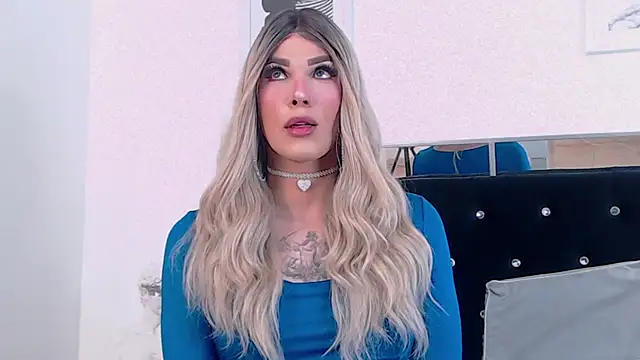 Snapshot of ZikaruRichie chatting on 03-12-25, 01:36 ZikaruRichie online show from 03-12-25, 01:36