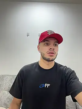 Amadeo Wild online show from 09-23-25, 03:59