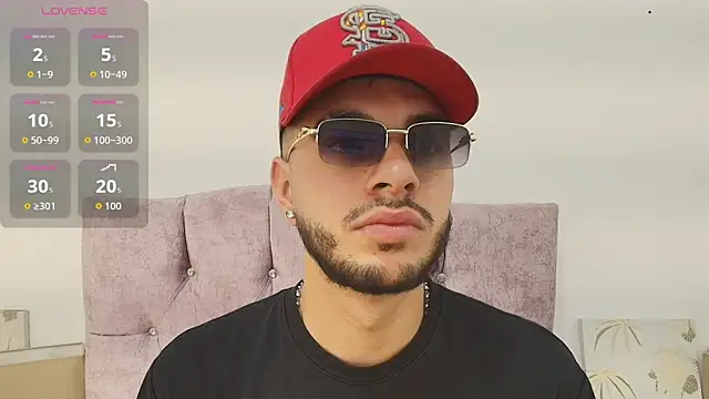 Amadeo Wild online show from 10-31-25, 11:44