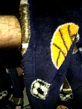 Leocesar37 online show from 11-07-25, 11:10