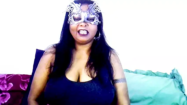 Snapshot of Mysterylady143 chatting on 06-25-26, 06:12 Mysterylady143 online show from 06-25-26, 06:12
