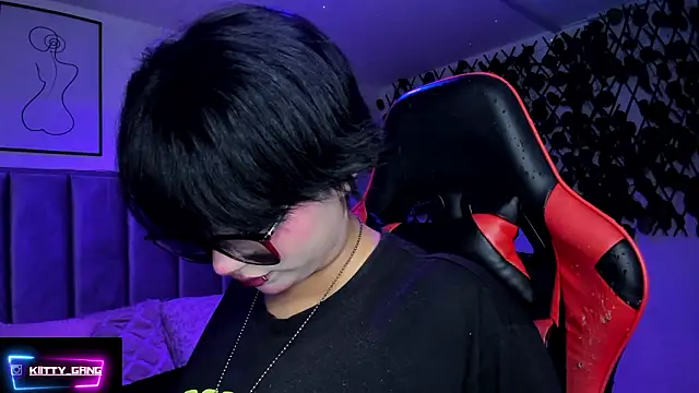 Kitty Gang online show from 02-03-26, 02:10