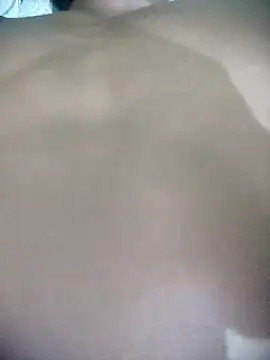 Snapshot of indiancouple09 chatting on 01-30-25, 12:50 indiancouple09 online show from 01-30-25, 12:50