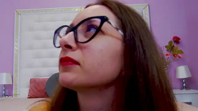 Lenna Paul online show from 09-10-25, 04:12