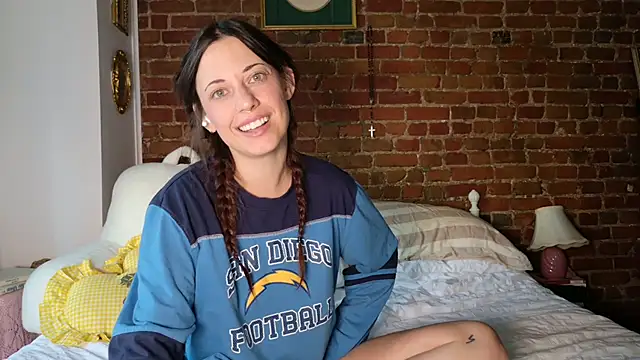 MaeDaybaby online show from 09-21-25, 11:34