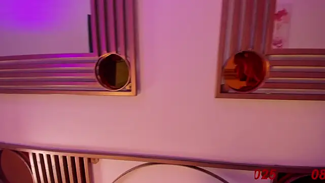 Snapshot of Doll_Isaa chatting on 01-08-25, 12:47 Doll Isaa online show from 01-08-25, 12:47