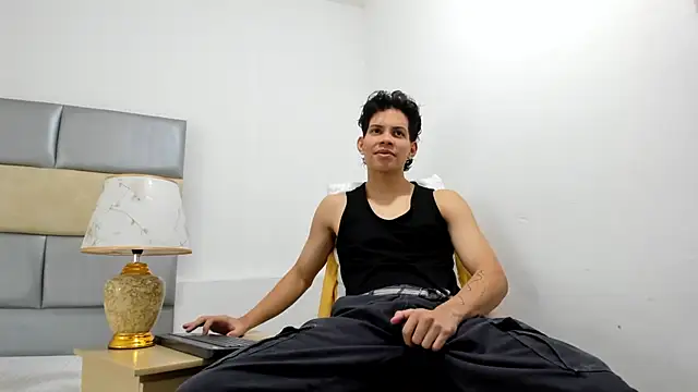 Snapshot of lax777_ chatting on 03-08-25, 12:52 lax777 online show from 03-08-25, 12:52