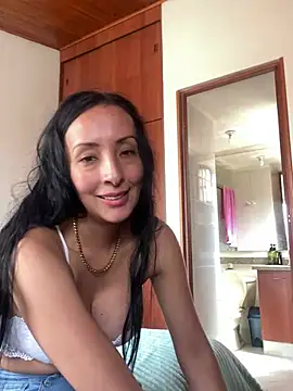 yaralyminjo2 online show from 12-13-24, 04:38