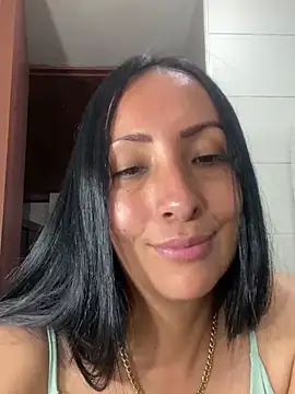 yaralyminjo2 online show from 01-11-25, 12:33