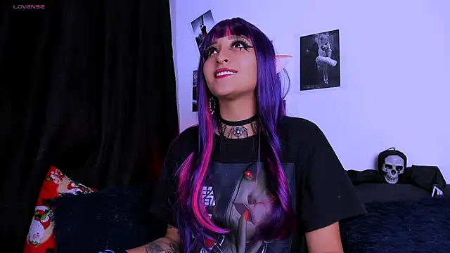 amaracooper  online show from 01-12-25, 01:32